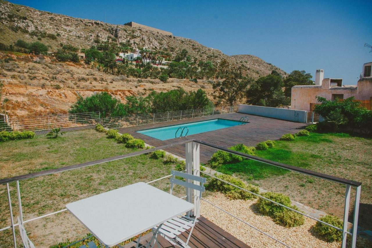 Casa La Bonita Bed & Breakfast Agua Amarga  Exterior photo